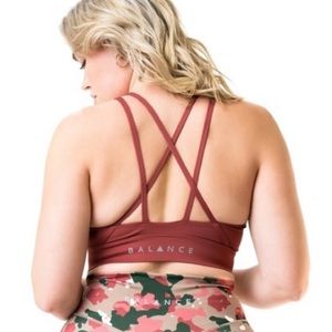 Balance Athletica Quest Top